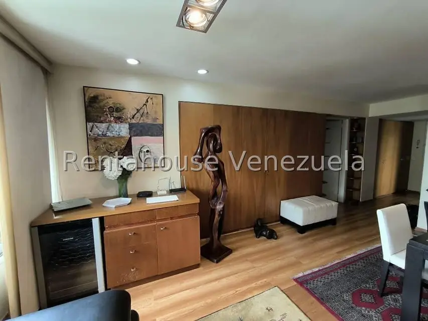 Apartamento (1 Nivel) en Alquiler en Altamira, Distrito Metropolitano - 6