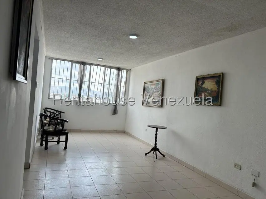 Apartamento (1 Nivel) en Alquiler en Zona Oeste, Lara - 5