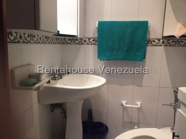 Comercial (Oficina) en Alquiler en El Rosal, Distrito Metropolitano - 7