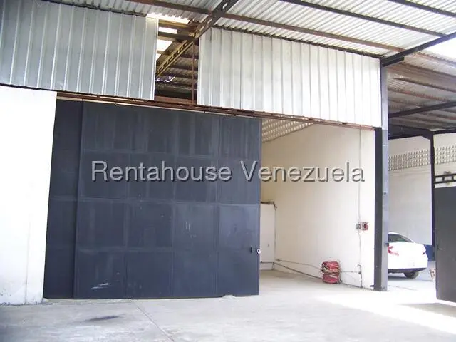 Comercial (Galpon - Deposito) en Alquiler en Vega Arriba, Miranda - 3
