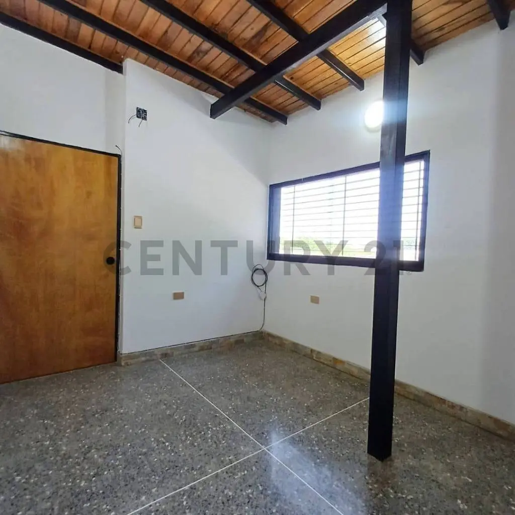 Casa para uso Comercial en Venta - 5