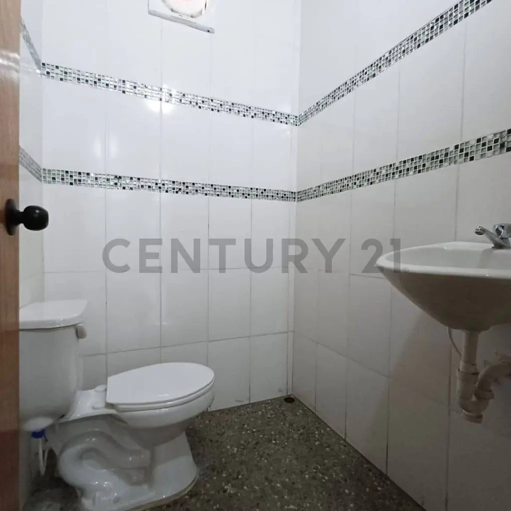 Casa para uso Comercial en Venta - 6