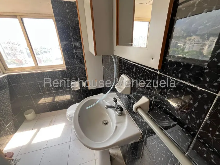 Comercial (Oficina) en Venta en La Campiña, Distrito Metropolitano - 13