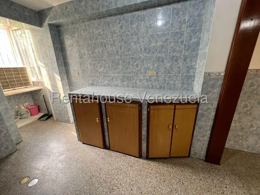 Apartamento (1 Nivel) en Alquiler en Metropolitano Javier, Lara - 16