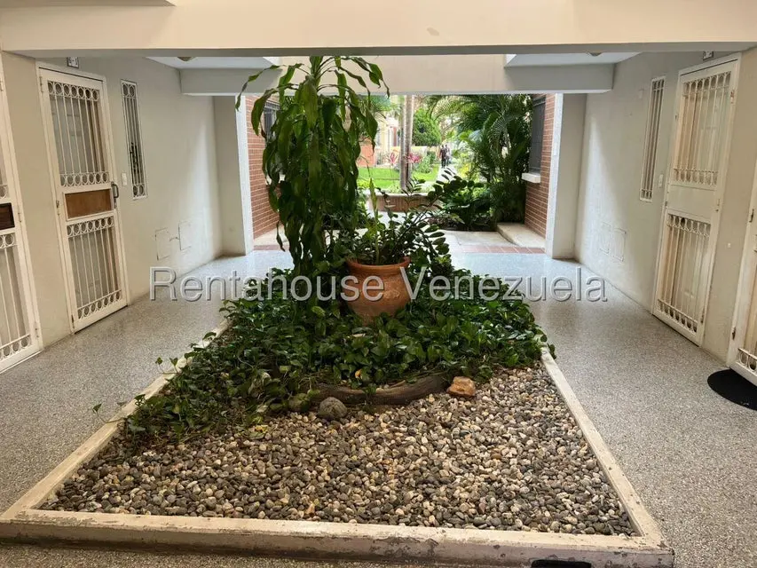 Apartamento (1 Nivel) en Alquiler en Metropolitano Javier, Lara - 3