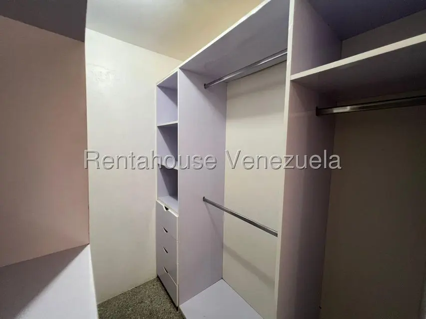 Apartamento (1 Nivel) en Alquiler en Metropolitano Javier, Lara - 22
