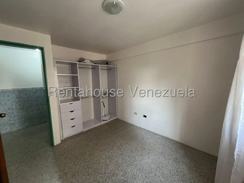 Apartamento (1 Nivel) en Alquiler en Metropolitano Javier, Lara - 29