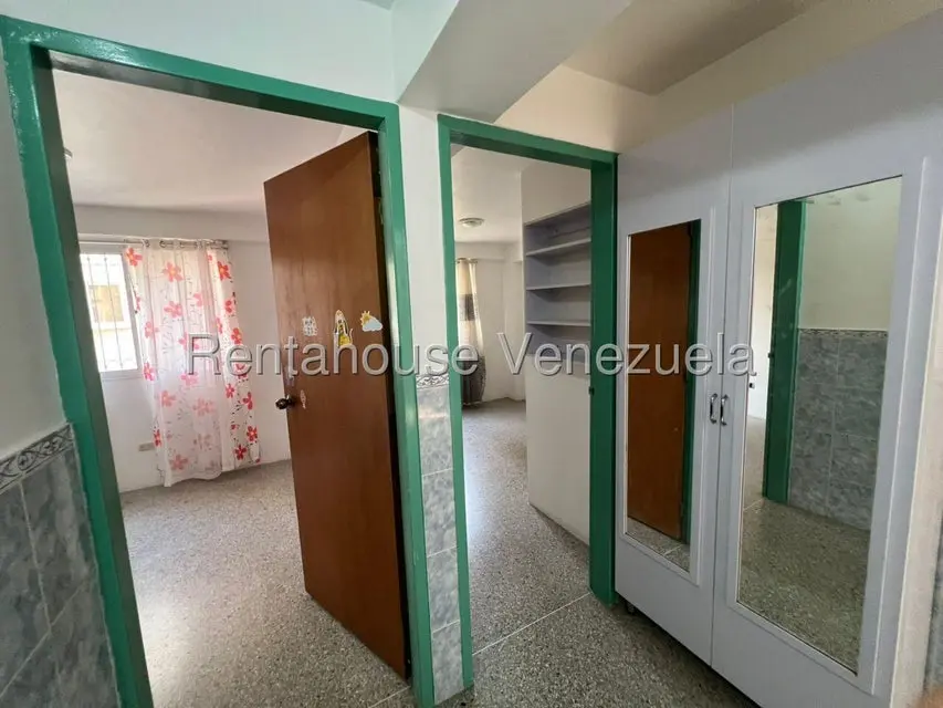 Apartamento (1 Nivel) en Alquiler en Metropolitano Javier, Lara - 31
