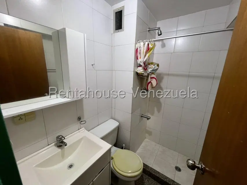 Apartamento (1 Nivel) en Alquiler en Metropolitano Javier, Lara - 32