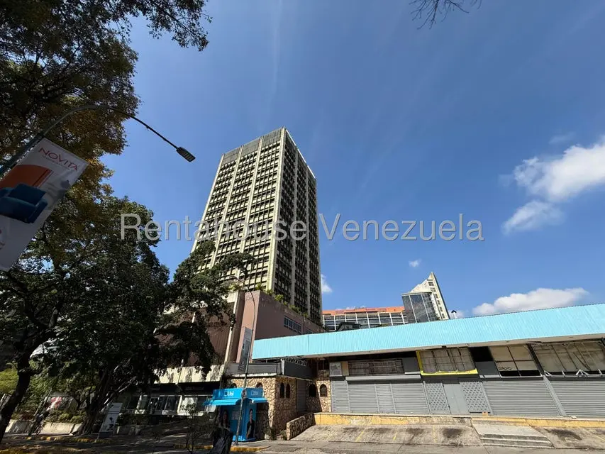 Comercial (Oficina) en Alquiler en Altamira, Distrito Metropolitano - 2