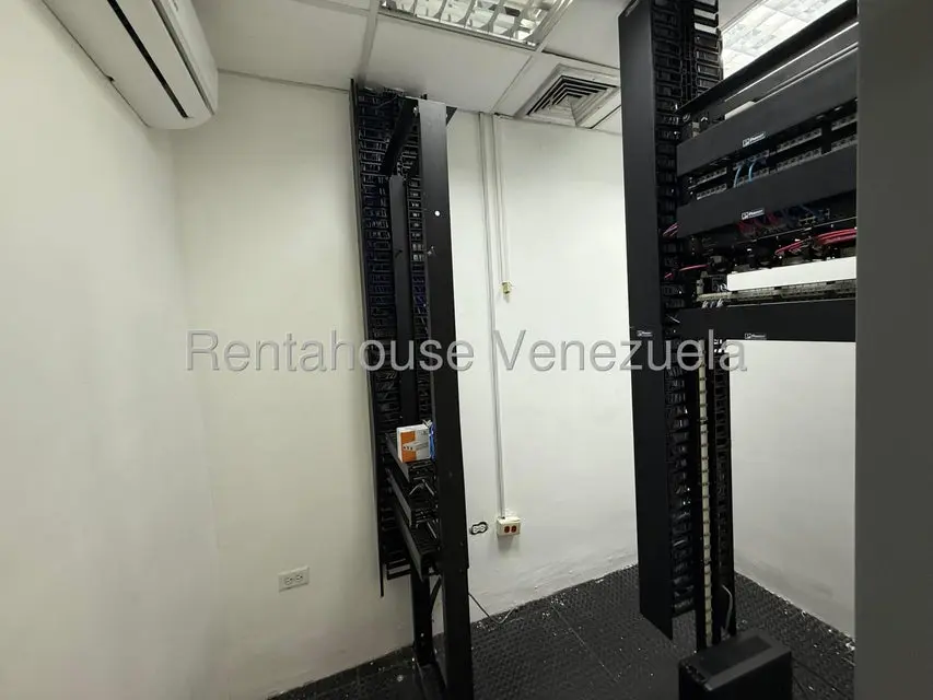 Comercial (Oficina) en Alquiler en Altamira, Distrito Metropolitano - 18