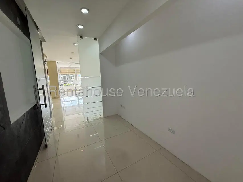 Comercial (Oficina) en Alquiler en Altamira, Distrito Metropolitano - 22