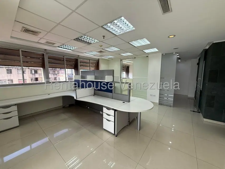Comercial (Oficina) en Alquiler en Altamira, Distrito Metropolitano - 8