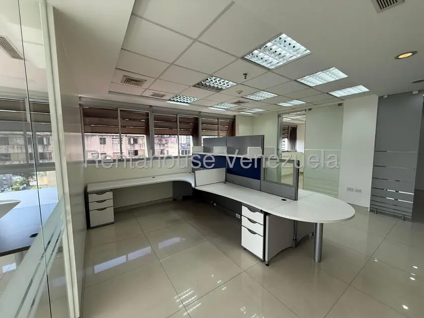Comercial (Oficina) en Alquiler en Altamira, Distrito Metropolitano - 9