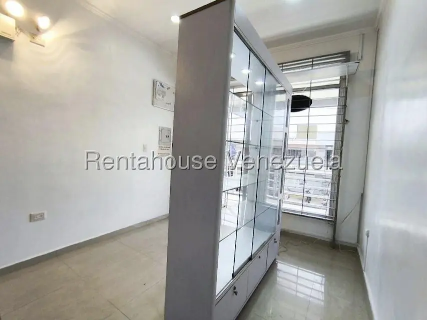 Comercial (Local Comercial) en Alquiler en Paraparal, Carabobo - 5