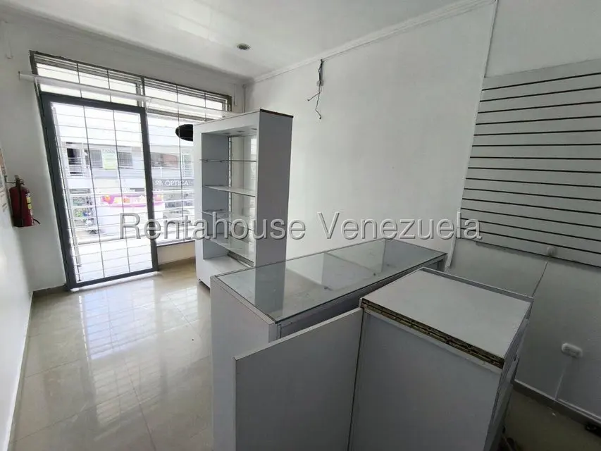 Comercial (Local Comercial) en Alquiler en Paraparal, Carabobo - 6