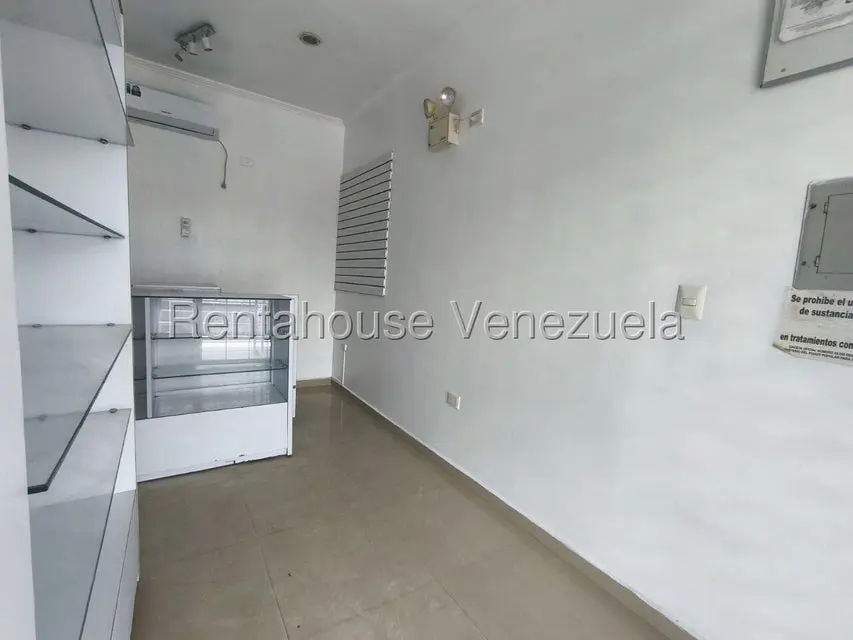 Comercial (Local Comercial) en Alquiler en Paraparal, Carabobo - 8