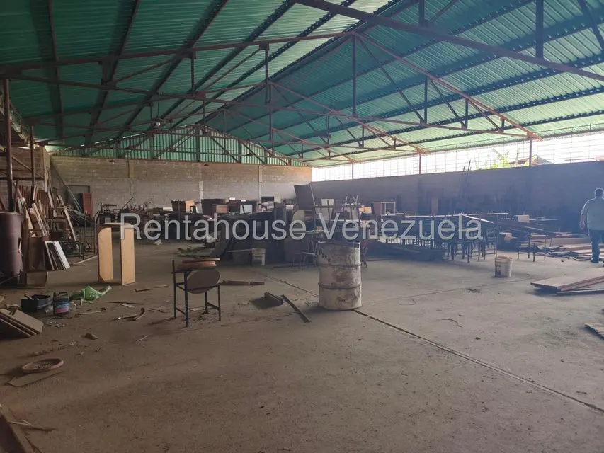 Comercial (Galpon - Deposito) en Alquiler en El Danto, Zulia - 2