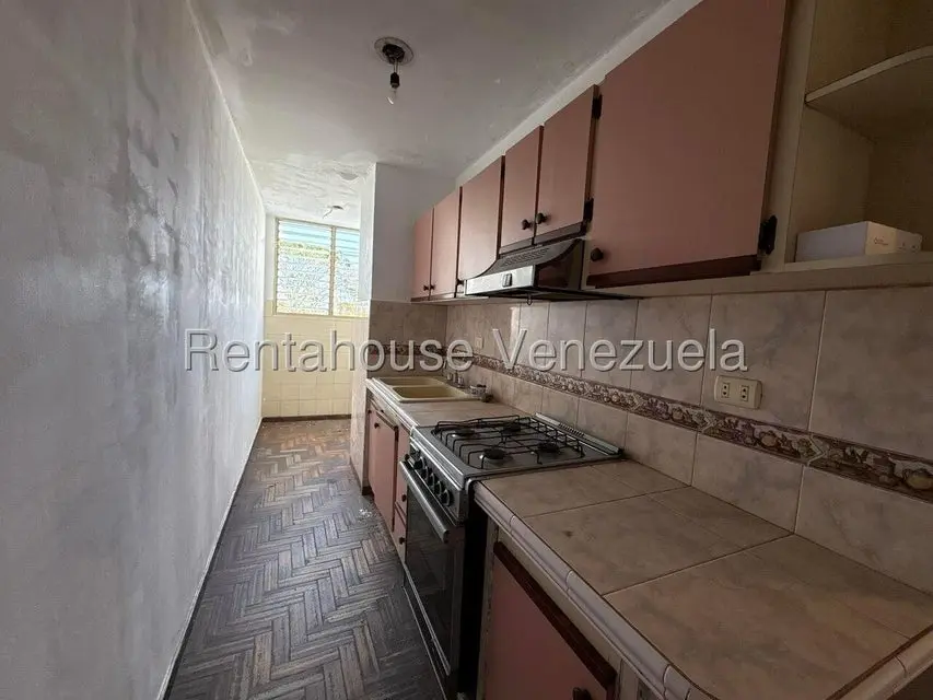 Apartamento (1 Nivel) en Alquiler en Las Trinitarias, Lara - 4