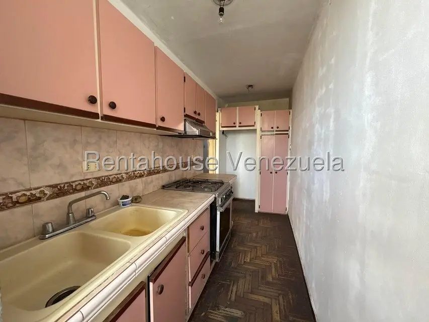 Apartamento (1 Nivel) en Alquiler en Las Trinitarias, Lara - 5