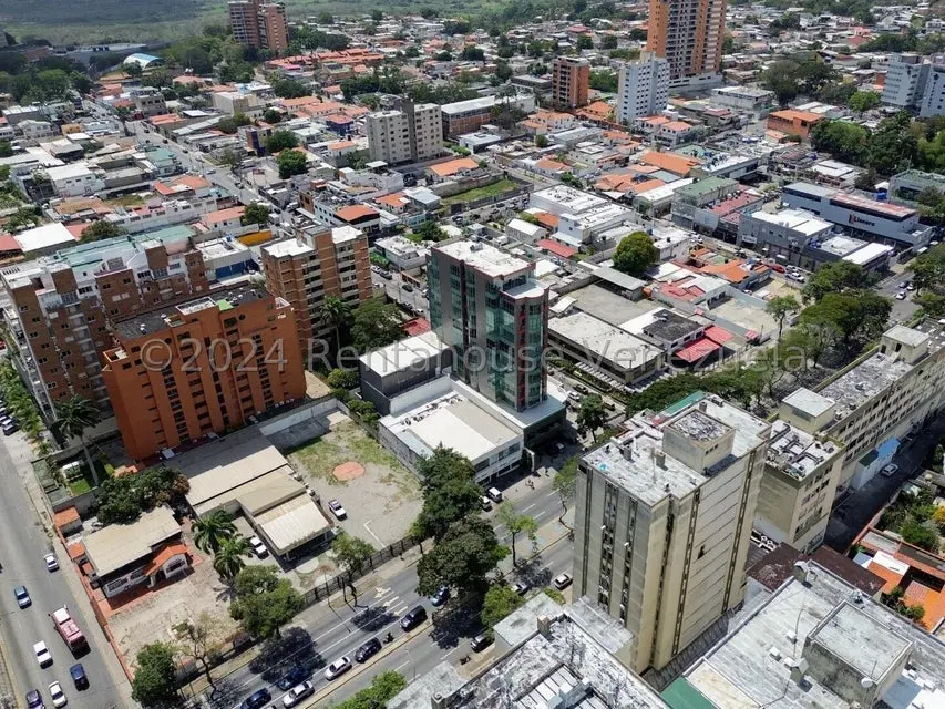 Comercial (Oficina) en Venta en Zona Este, Lara - 23