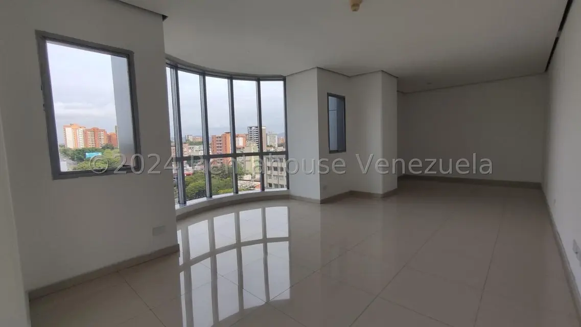 Comercial (Oficina) en Venta en Zona Este, Lara - 7