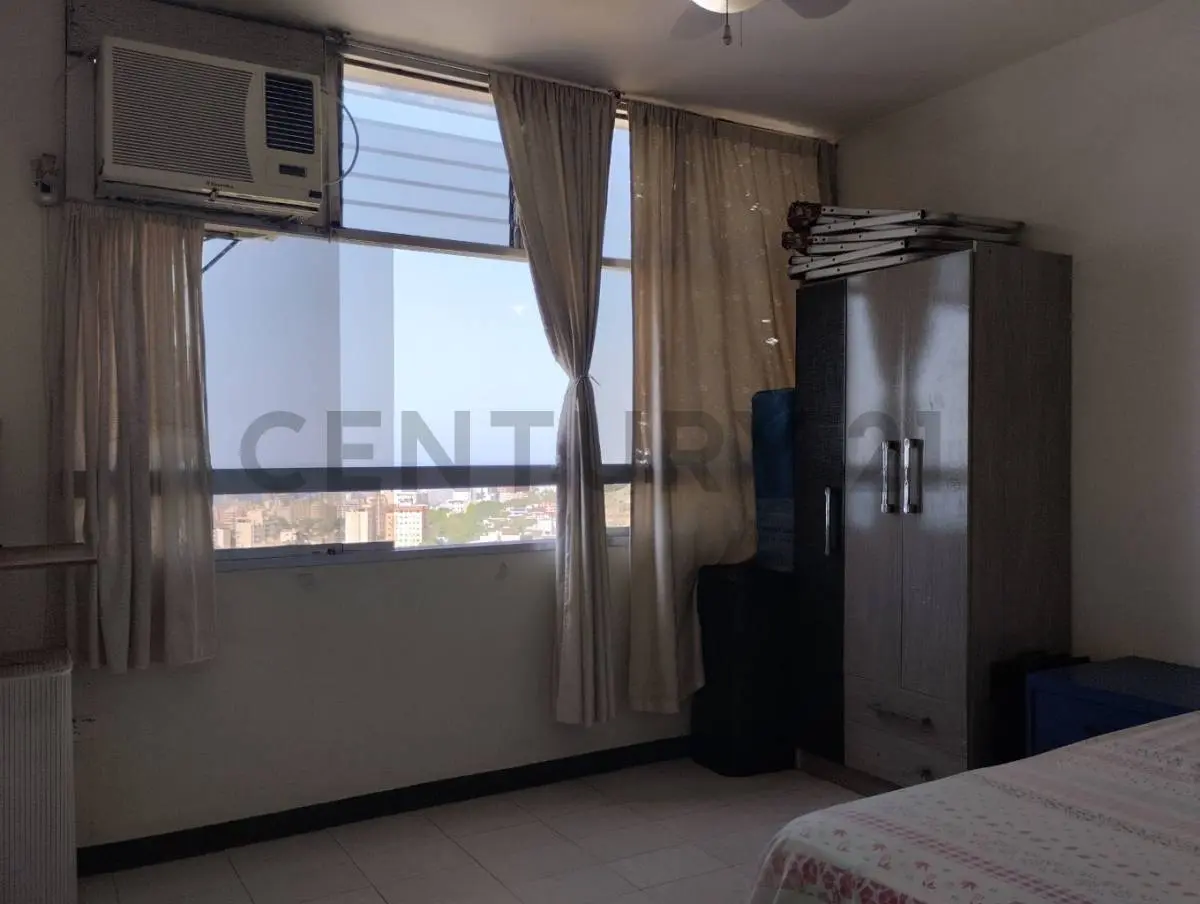 ¡Tu Paraíso con Vista al Mar en Parque Mar te Espera! - 8