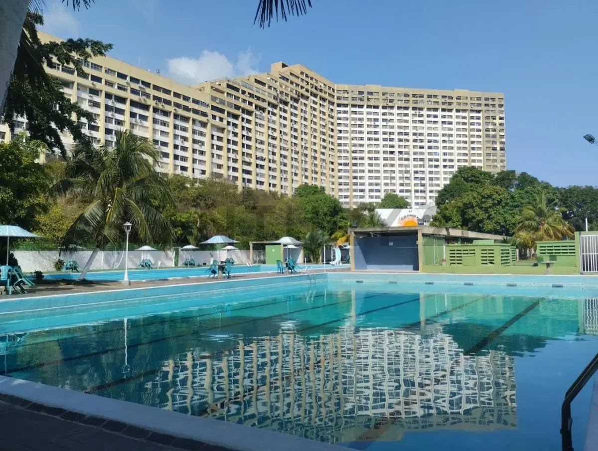 ¡Tu Paraíso con Vista al Mar en Parque Mar te Espera! - 10