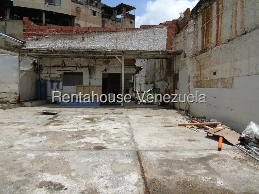 Terreno (Comercial) en Venta en San Martin, Distrito Metropolitano - 3