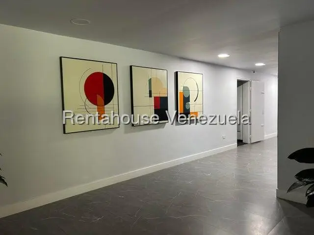 Apartamento (1 Nivel) en Alquiler en Los Naranjos del Cafetal, Distrito Metropolitano - 12