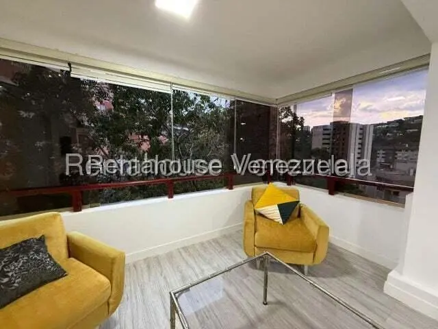 Apartamento (1 Nivel) en Alquiler en Los Naranjos del Cafetal, Distrito Metropolitano - 18