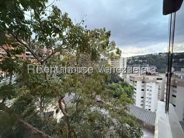 Apartamento (1 Nivel) en Alquiler en Los Naranjos del Cafetal, Distrito Metropolitano - 20