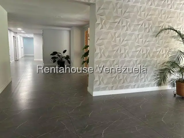 Apartamento (1 Nivel) en Alquiler en Los Naranjos del Cafetal, Distrito Metropolitano - 9