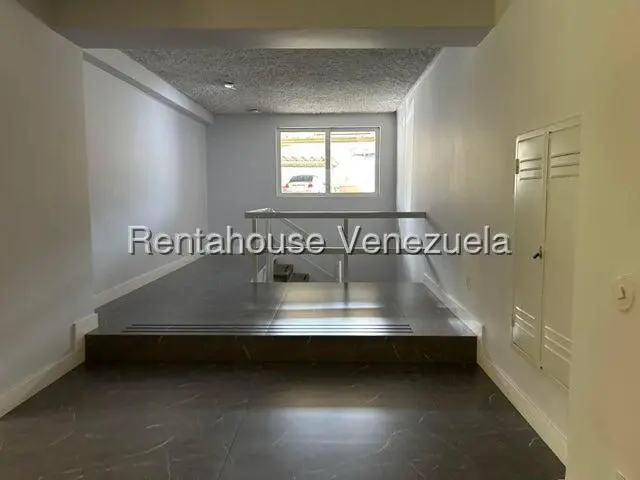 Apartamento (1 Nivel) en Alquiler en Los Naranjos del Cafetal, Distrito Metropolitano - 10
