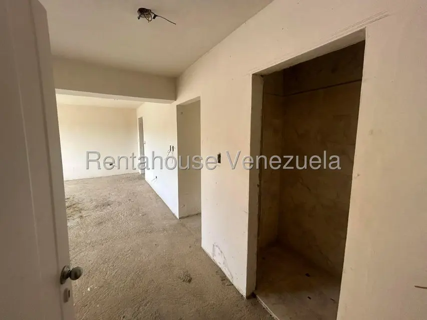 Apartamento (Penthouse) en Venta en Oripoto, Distrito Metropolitano - 3