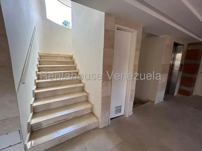 Apartamento (Penthouse) en Venta en Oripoto, Distrito Metropolitano - 28