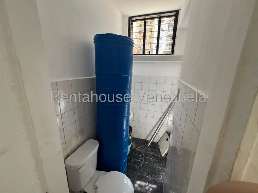 Comercial (Local Comercial) en Alquiler en Los Ruices, Distrito Metropolitano - 8