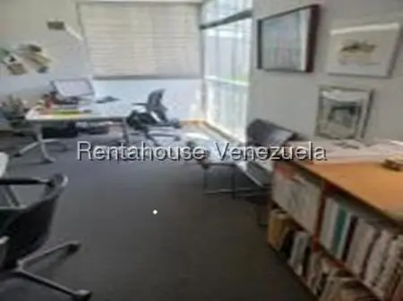 Comercial (Local Comercial) en Alquiler en Las Mercedes, Distrito Metropolitano - 9