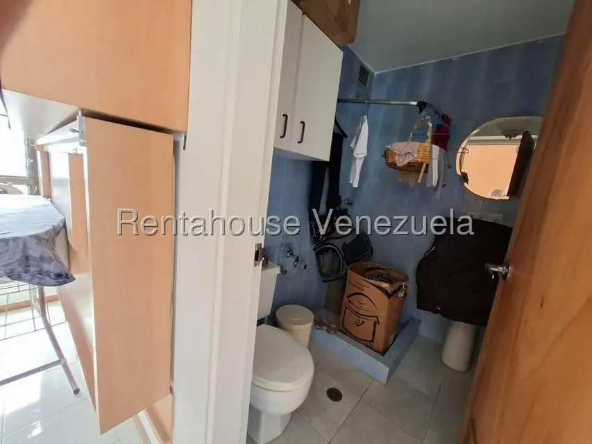 Apartamento (Duplex) en Alquiler en Colinas de Valle Arriba, Distrito Metropolitano - 43