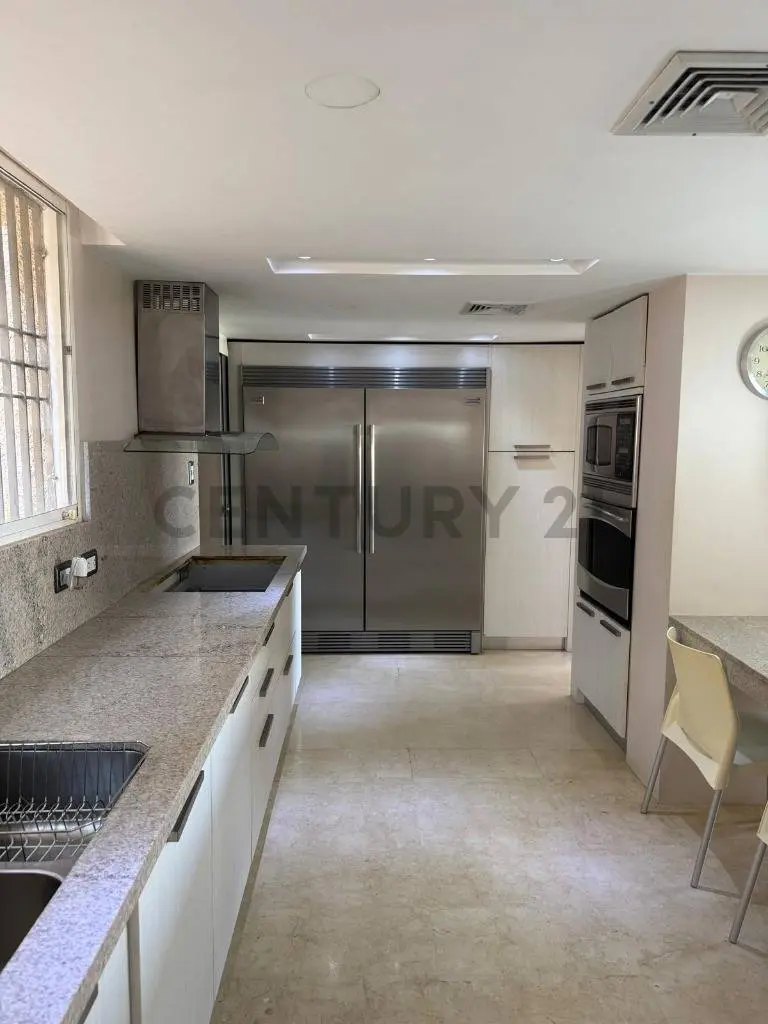 Oportunidad en Residencias Carolina. Ubicacion Estrategica. - 8