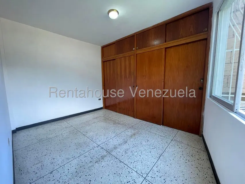 Anexo (Multiples Niveles) en Alquiler en Los Chorros, Distrito Metropolitano - 12