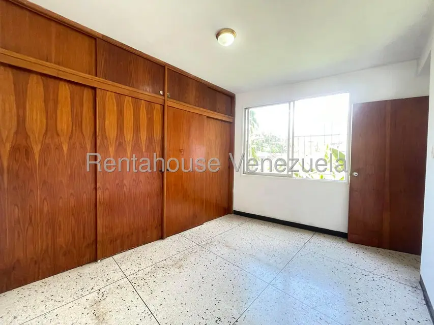 Anexo (Multiples Niveles) en Alquiler en Los Chorros, Distrito Metropolitano - 13