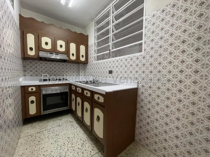 Anexo (Multiples Niveles) en Alquiler en Los Chorros, Distrito Metropolitano - 7