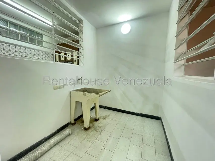 Anexo (Multiples Niveles) en Alquiler en Los Chorros, Distrito Metropolitano - 8