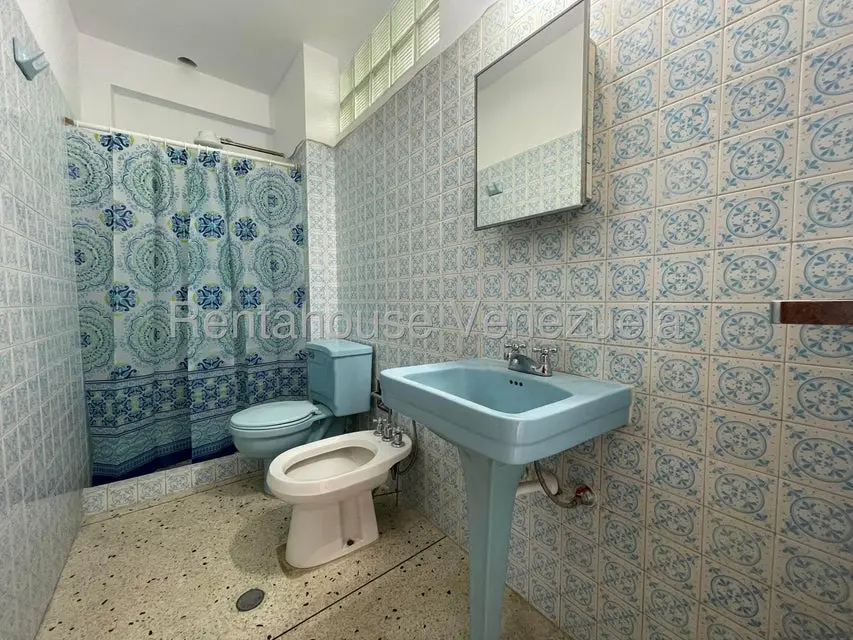 Anexo (Multiples Niveles) en Alquiler en Los Chorros, Distrito Metropolitano - 9