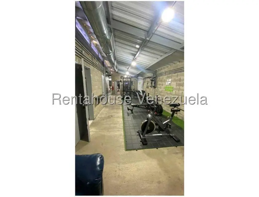 Comercial (Galpon - Deposito) en Alquiler en Sabana Grande, Distrito Metropolitano - 9