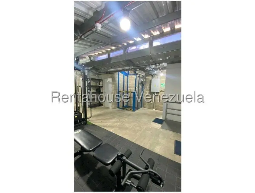 Comercial (Galpon - Deposito) en Alquiler en Sabana Grande, Distrito Metropolitano - 10
