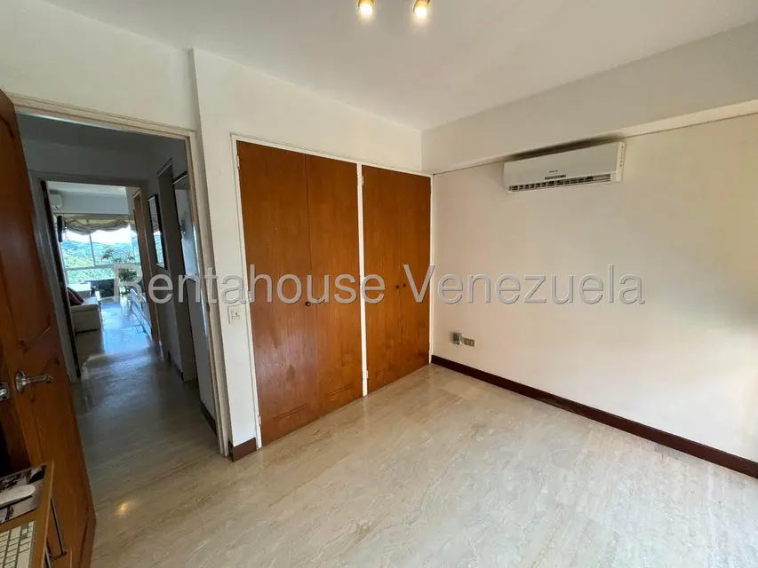 Apartamento (1 Nivel) en Alquiler en Lomas de La Lagunita, Distrito Metropolitano - 14