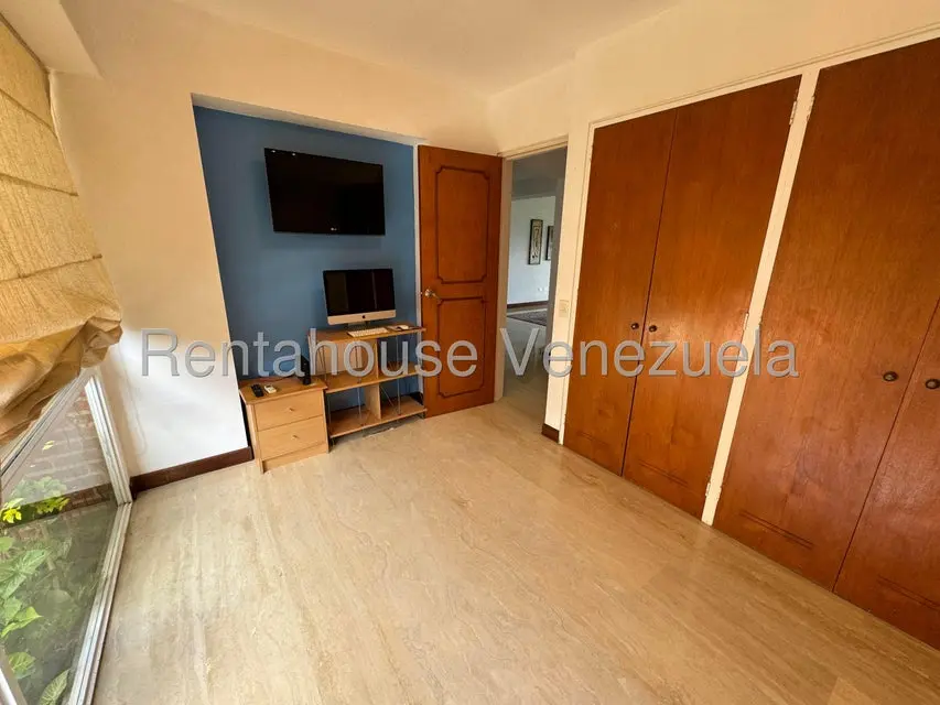 Apartamento (1 Nivel) en Alquiler en Lomas de La Lagunita, Distrito Metropolitano - 15