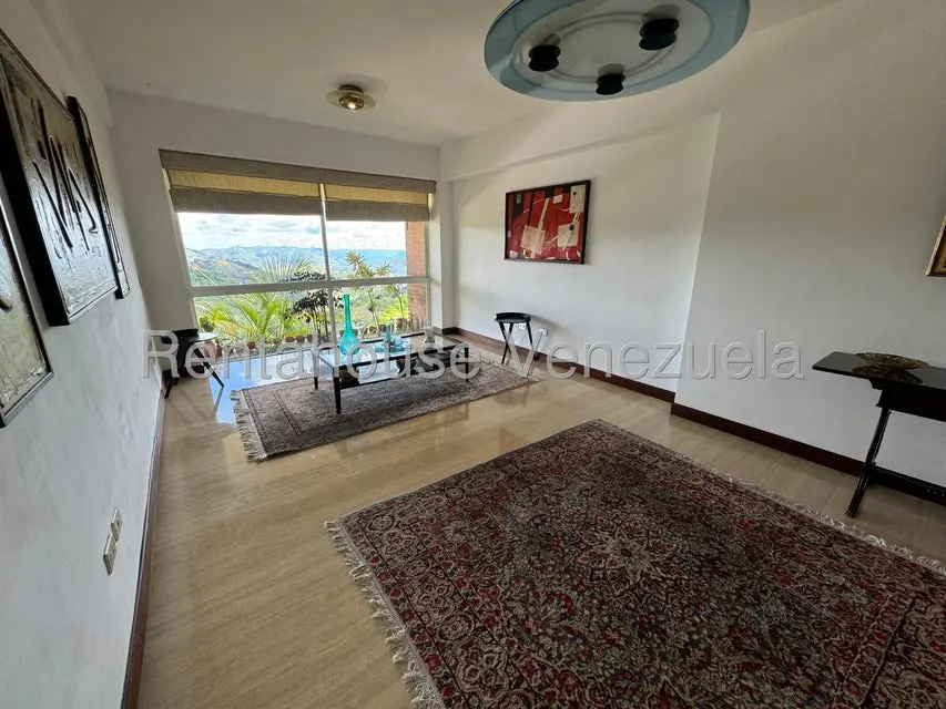Apartamento (1 Nivel) en Alquiler en Lomas de La Lagunita, Distrito Metropolitano - 17